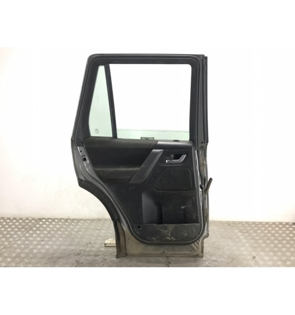 Дверь задняя левая бу для Land Rover Freelander 2 2.2 TD,  2010 г.