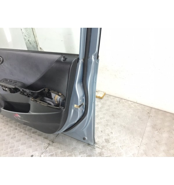 Дверь передняя правая бу для Honda Jazz  1.3,  2005 г. бу контрактные купить в Спб