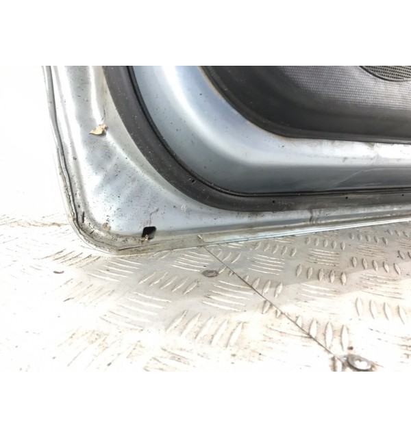 Дверь передняя правая бу для Honda Jazz  1.3,  2005 г. бу контрактные купить в Спб
