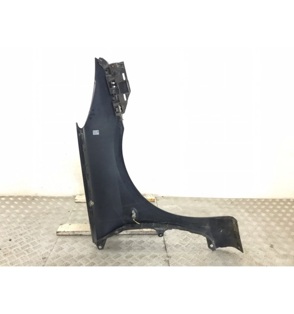 Крыло переднее левое бу для Peugeot 307 CC 2.0 HDi,  2007 г.