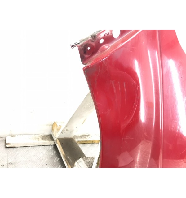 Крыло переднее левое бу для Renault Trafic  1.9 DCI,  2005 г.