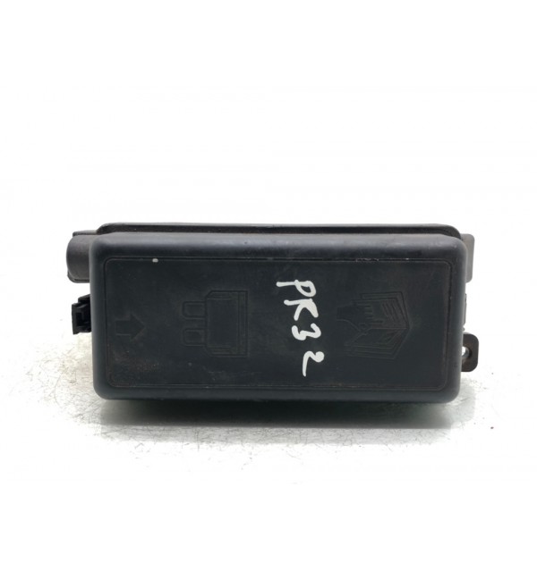 Блок предохранителей бу для Mini One R56 1.4 i,  2008 г.