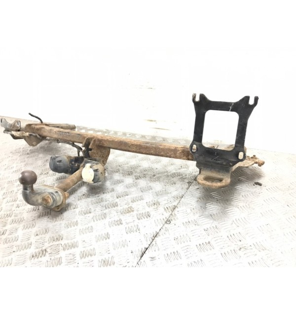 Прицепное устройство (фаркоп) бу для Land Rover Freelander 2 2.2 TD,  2010 г.