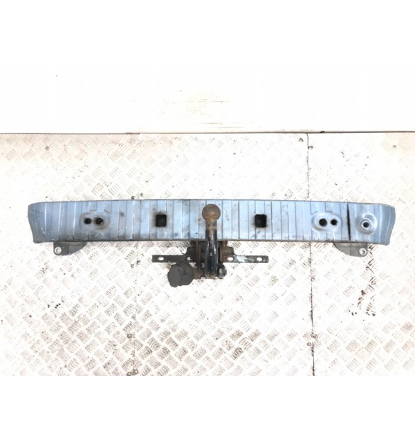 Прицепное устройство (фаркоп) бу для Volvo V50  2.0 TD,  2004 г.