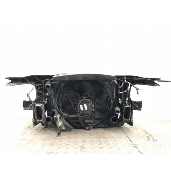 Панель передняя (телевизор) бу для BMW 3 E90/E91/E92/E93 2.0,  2008 г.