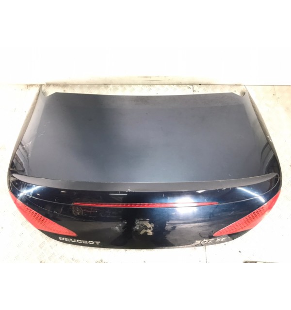 Крышка багажника бу для Peugeot 307 CC 2.0 HDi,  2007 г.