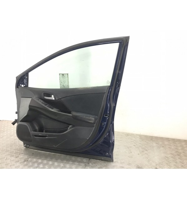 Дверь передняя правая бу для Honda Civic 9 1.6 TD,  2013 г.
