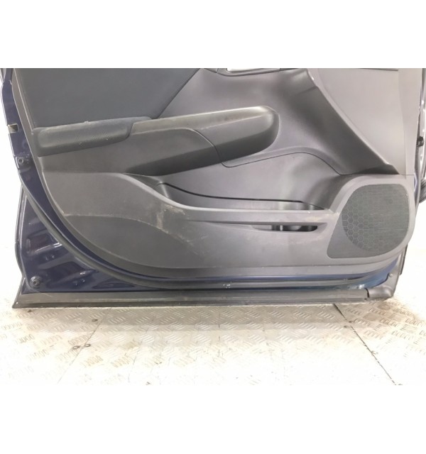 Дверь передняя левая бу для Honda Civic 9 1.6 TD,  2013 г.