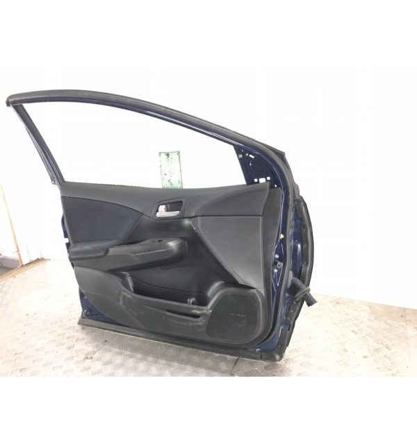 Дверь передняя левая бу для Honda Civic 9 1.6 TD,  2013 г.