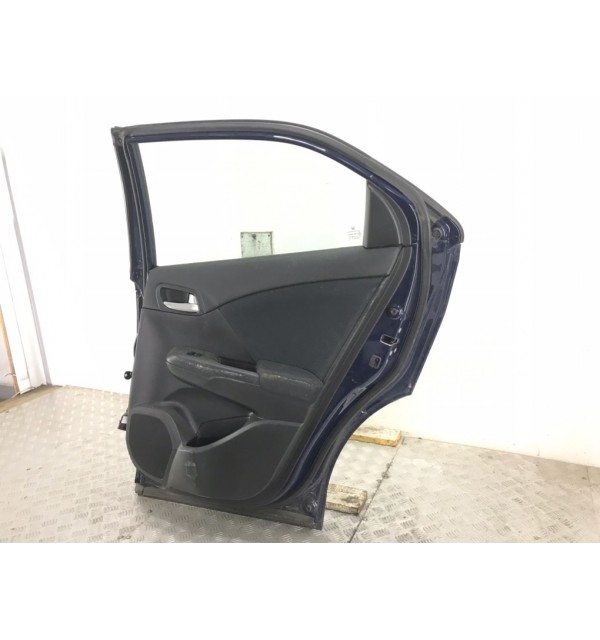 Дверь задняя правая бу для Honda Civic 9 1.6 TD,  2013 г.