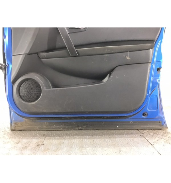 Дверь передняя правая бу для Nissan Qashqai  1.5 DCi,  2008 г.