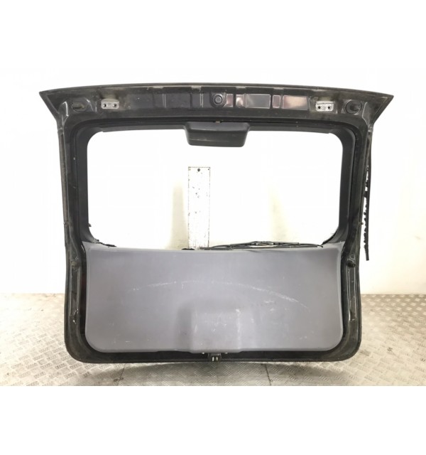 Крышка багажника бу для Nissan Almera Tino  1.8 i,  2004 г.