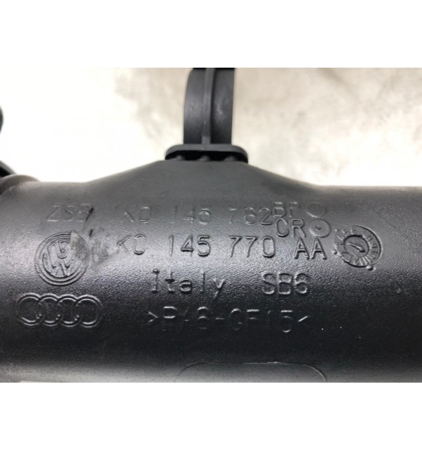 Патрубок интеркулера бу для Volkswagen Jetta  1.9 TDi,  2008 г.