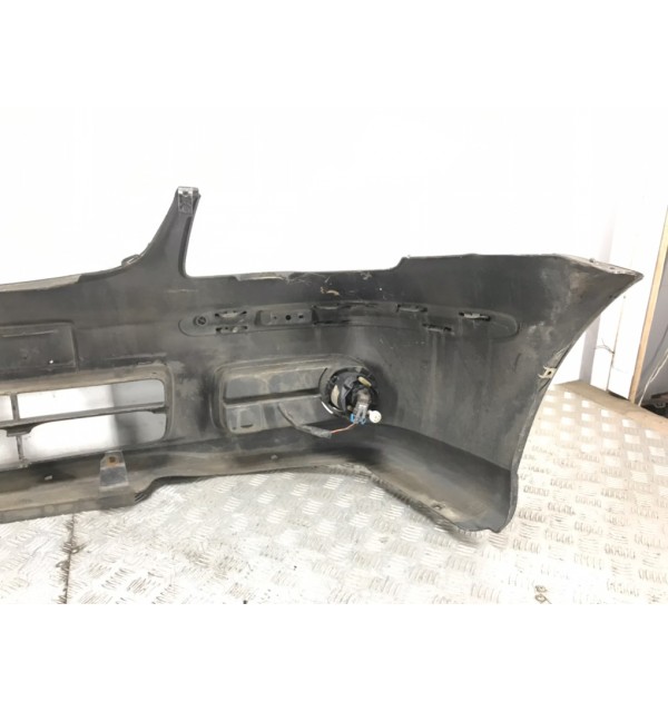 Бампер передний бу для Nissan Almera Tino  1.8 i,  2004 г.
