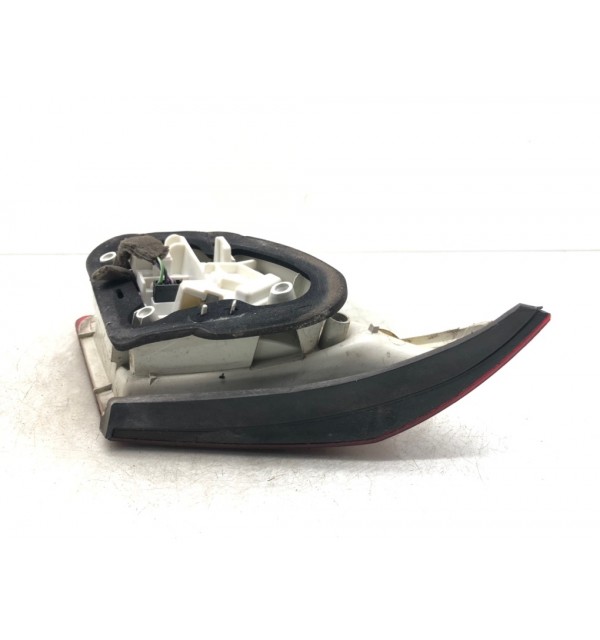 Фонарь крышки багажника левый бу для Opel Astra J 1.7 CDTi,  2013 г.
