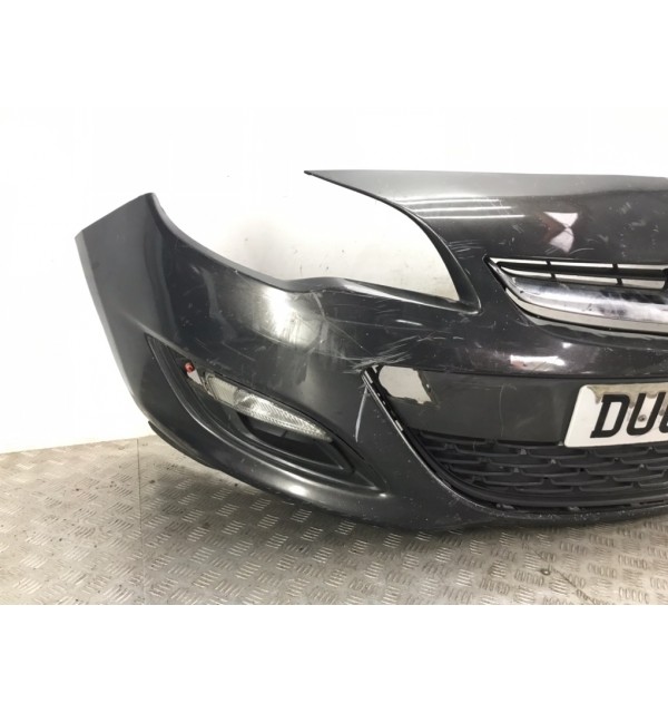 Бампер передний бу для Opel Astra J 1.7 CDTi,  2013 г.