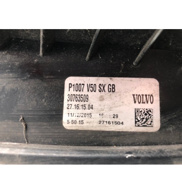 Фонарь задний левый бу для Volvo V50  1.8 i,  2008 г.