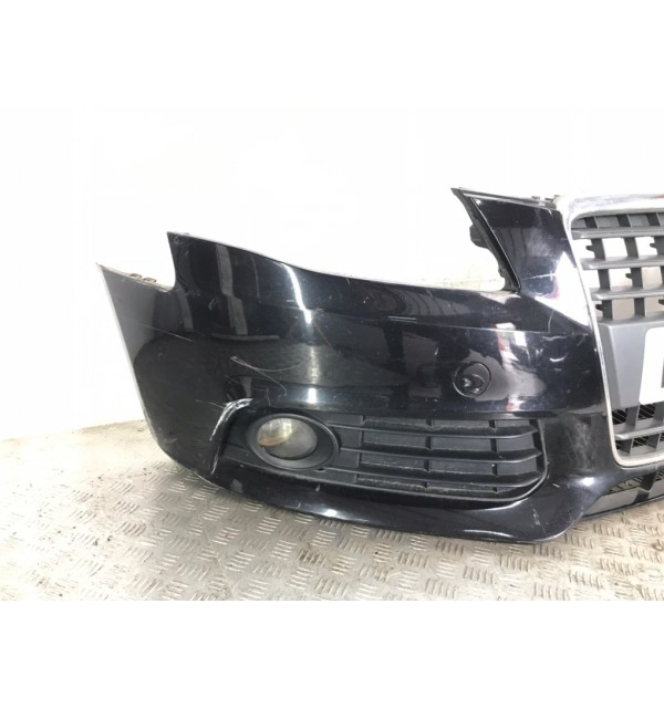 Бампер передний бу для Audi A4 B8 2.0 TDi,  2008 г.