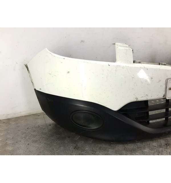 Бампер передний бу для Nissan Qashqai  1.5 DCi,  2011 г.