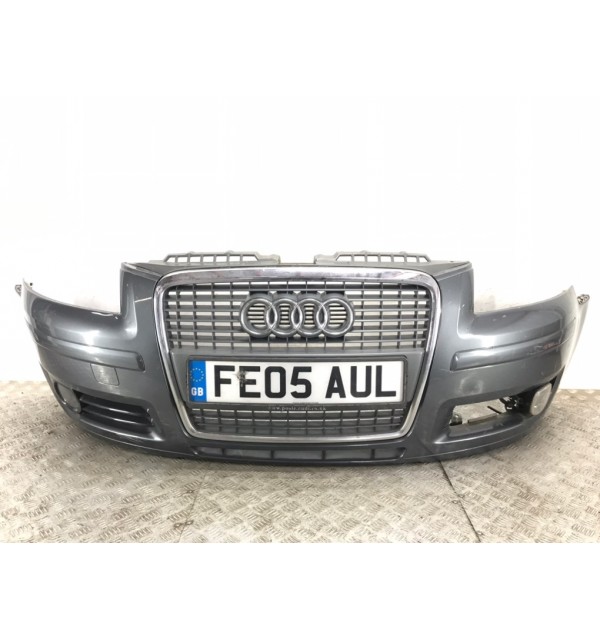 Бампер передний бу для Audi A3 8P 2.0 TDi,  2005 г.