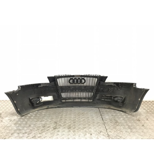 Бампер передний бу для Audi A3 8P 2.0 TDi,  2005 г.
