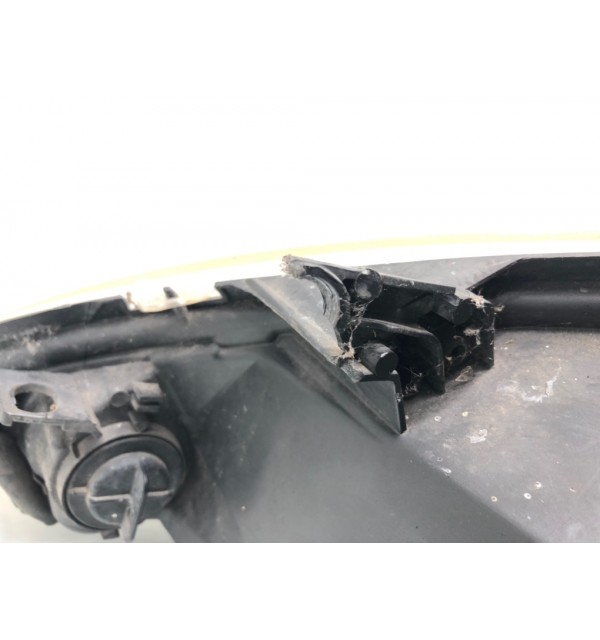 Фара правая бу для Ford Ka  1.2 i,  2010 г.