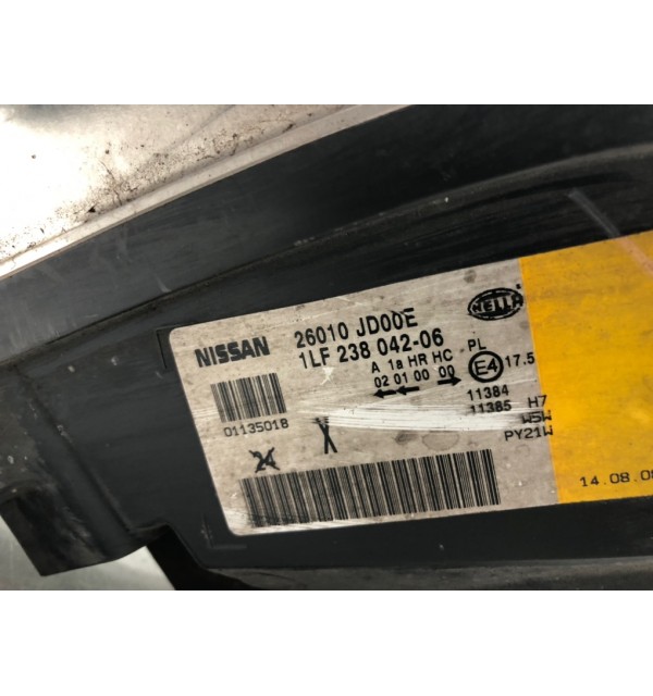 Фара правая бу для Nissan Qashqai  1.5 DCi,  2008 г.