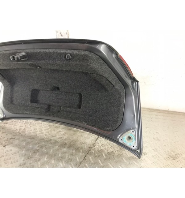 Крышка багажника бу для Volkswagen Passat B6 1.9 TDi,  2007 г.