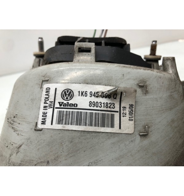 Фонарь задний левый бу для Volkswagen Golf 5 2.0 SDi,  2006 г.
