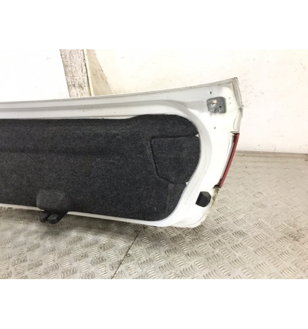 Крышка багажника бу для Audi A3 8P 1.9 TDi,  2008 г.