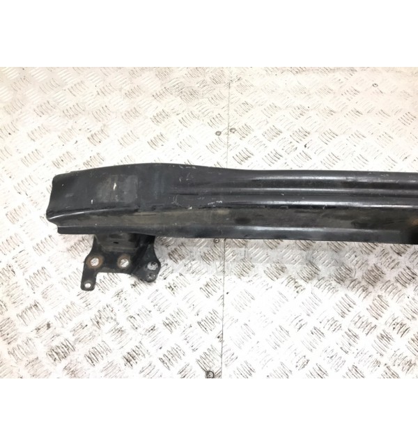 Усилитель бампера переднего бу для Volkswagen Golf 5 1.9 TDi,  2007 г.
