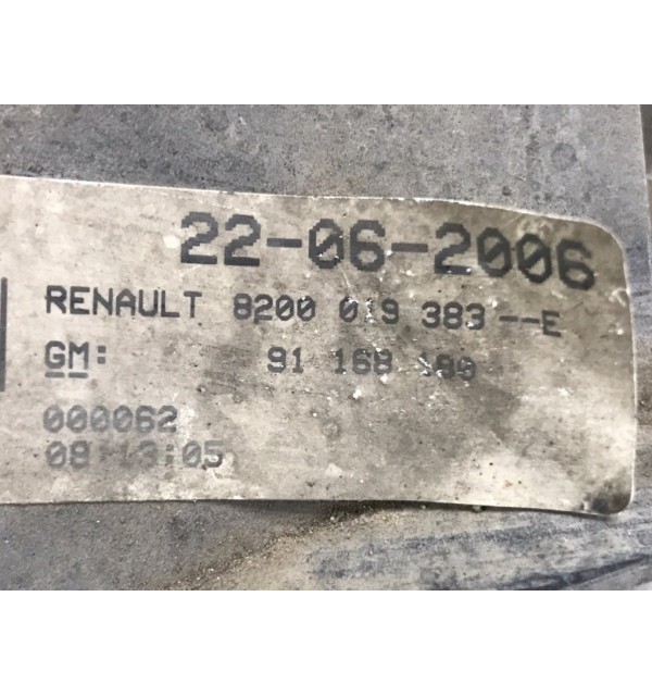 Вентилятор радиатора бу для Renault Trafic  2.5 DTi,  2006 г.