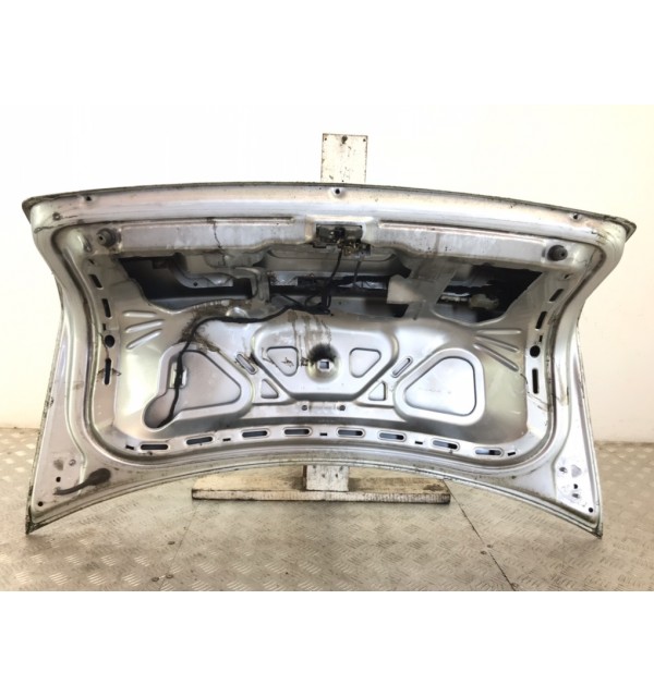 Крышка багажника бу для Volkswagen Passat B5 1.9 TDi,  2003 г.