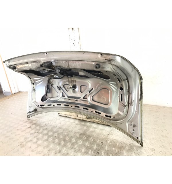 Крышка багажника бу для Volkswagen Passat B5 1.9 TDi,  2003 г.