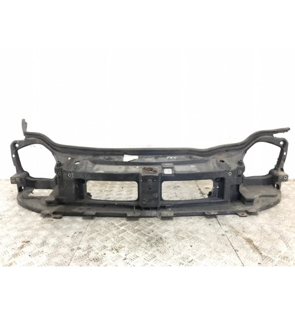 Панель передняя (телевизор) бу для Renault Trafic  2.5 DTi,  2006 г.