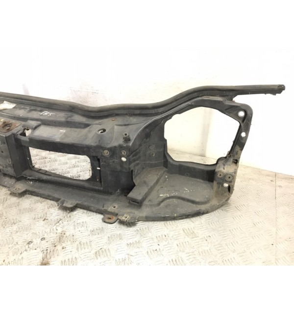 Панель передняя (телевизор) бу для Renault Trafic  2.5 DTi,  2006 г.