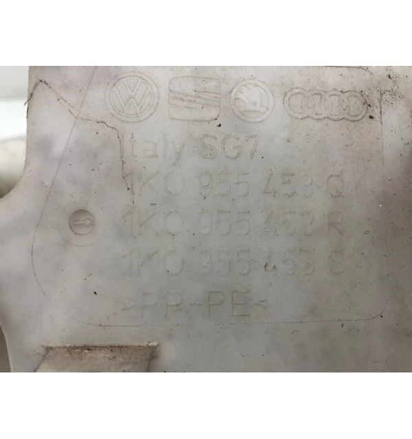 Бачок омывателя бу для Audi A3 8P 2.0 TFSI,  2009 г.