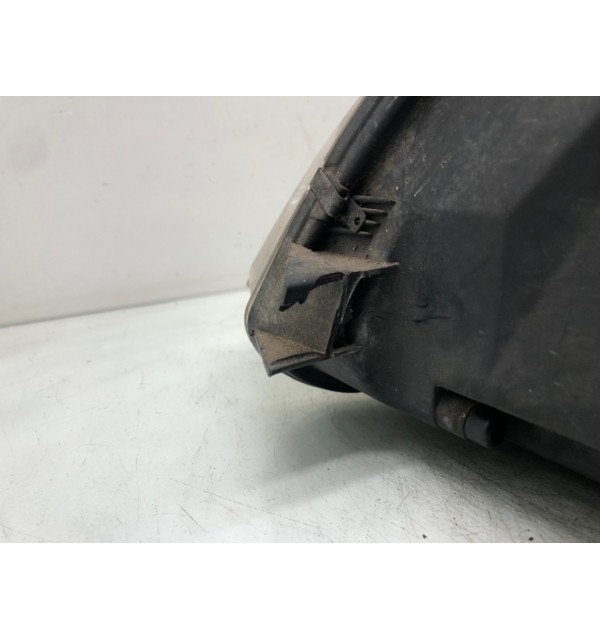 Фара правая бу для Volkswagen Passat B5 1.9 TDi,  2003 г.