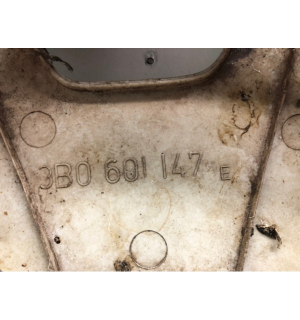 Колпак колесный бу для Volkswagen Passat B5 1.9 TDi,  2003 г.
