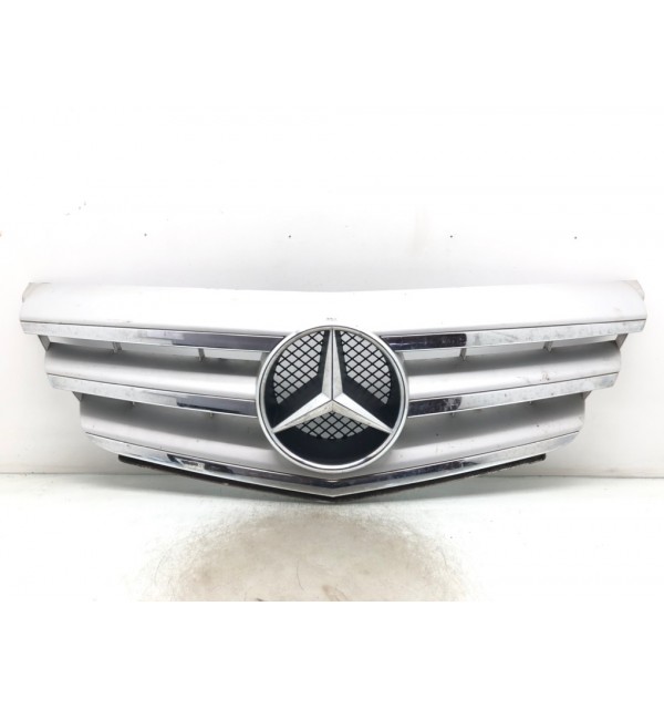 Решетка радиатора бу для Mercedes B W245 2.0 CDi,  2008 г.