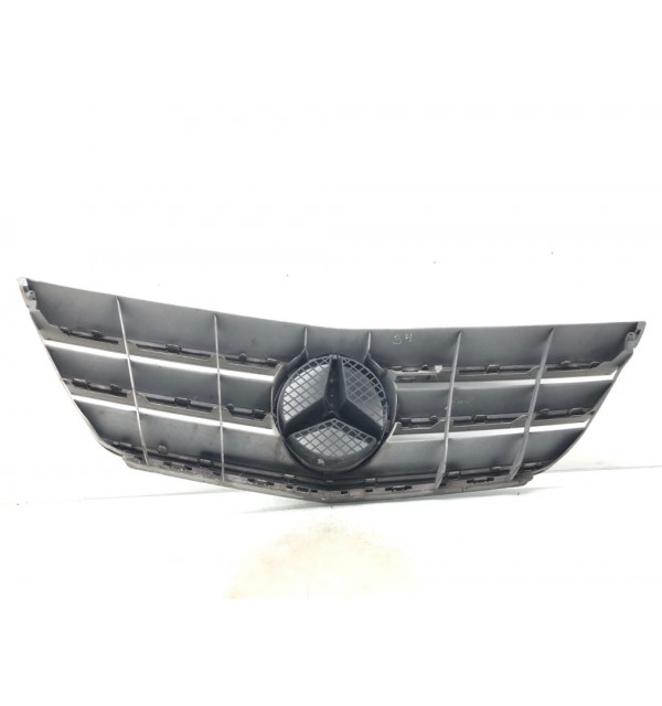 Решетка радиатора бу для Mercedes B W245 2.0 CDi,  2008 г.