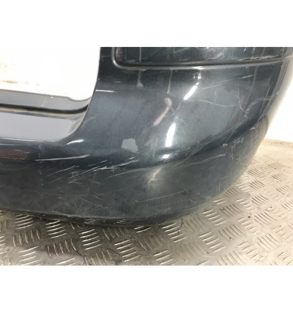 Бампер задний бу для Hyundai Trajet  2.0 CRDi,  2005 г.