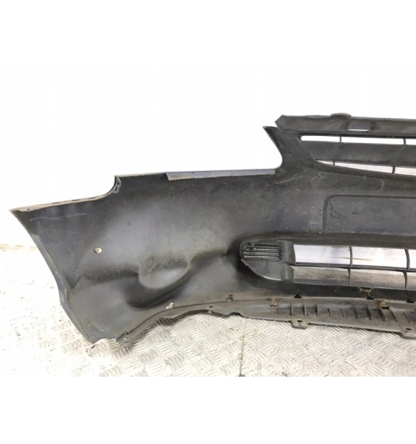 Бампер передний бу для Honda Civic  1.6 i,  2002 г.