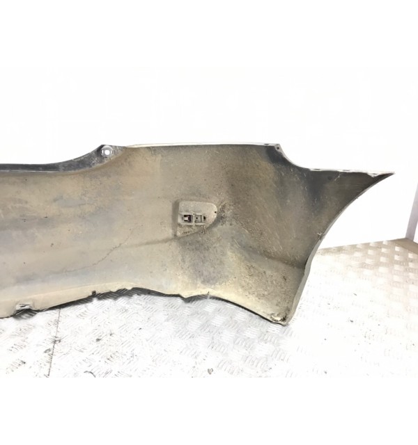 Бампер задний бу для Honda Civic 7 1.4i,  2004 г.