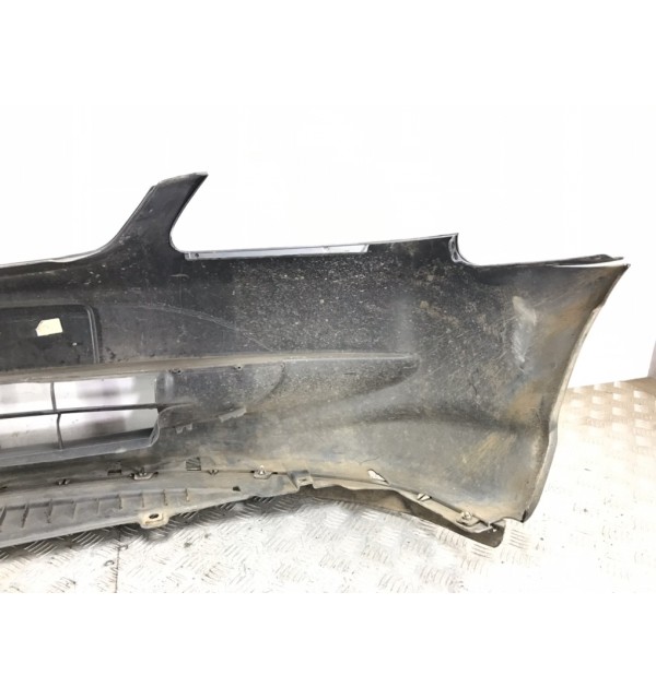 Бампер передний бу для Honda Civic 7 1.4i,  2004 г.