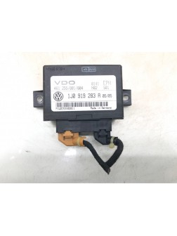 Блок управления парктрониками бу для Volkswagen Bora 1.9 TDi, 2005 г.