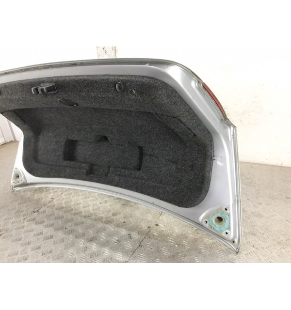Крышка багажника бу для Volkswagen Passat B6 2.0 TDi,  2010 г.