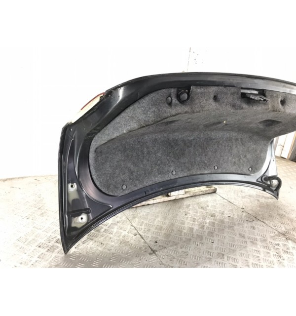 Крышка багажника бу для BMW 3 E90/E91/E92/E93 2.0 TD,  2006 г.