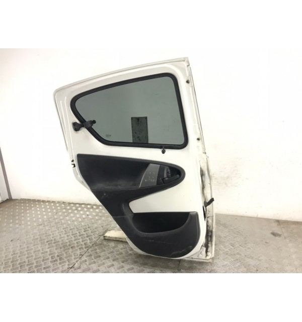 Дверь задняя левая бу для Toyota Aygo  1.0 i,  2012 г.
