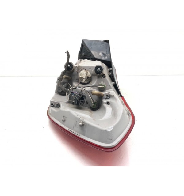 Фонарь задний правый бу для Opel Astra J 1.6 CDTi,  2016 г.